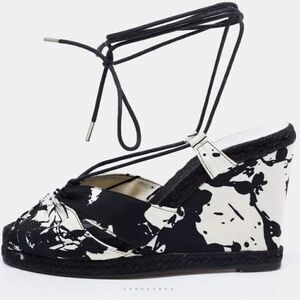 Hermes Wedges size 35.5 